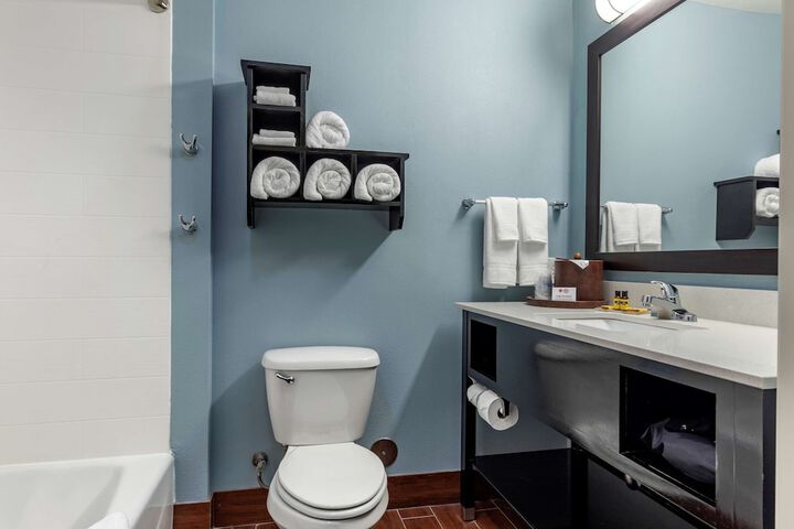 Best Western Plus North Odessa Inn & Suites