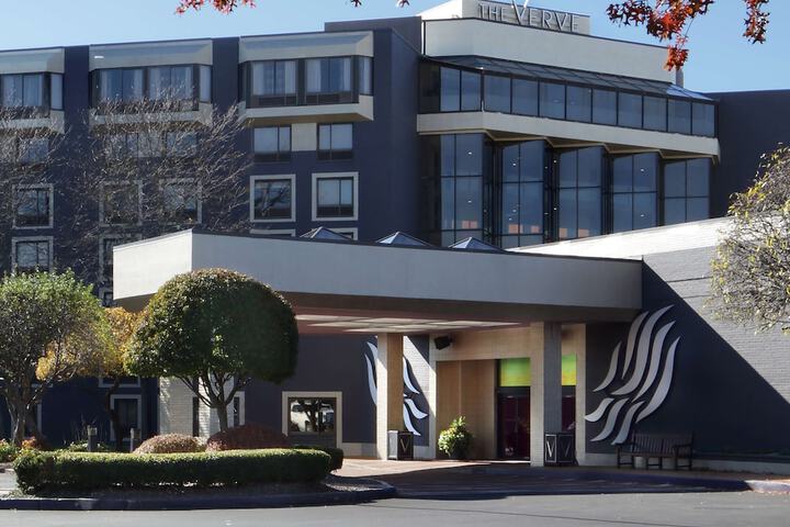 Hotel 3 of 131
