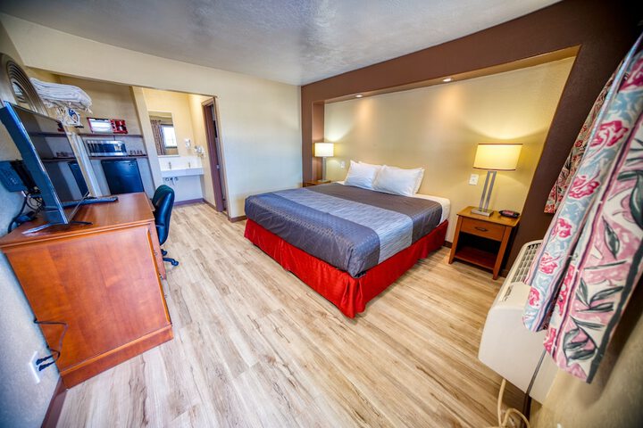 Room 44 of 58