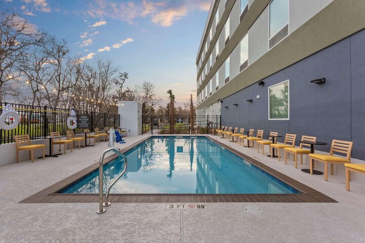 Home2 Suites by Hilton Lake Jackson