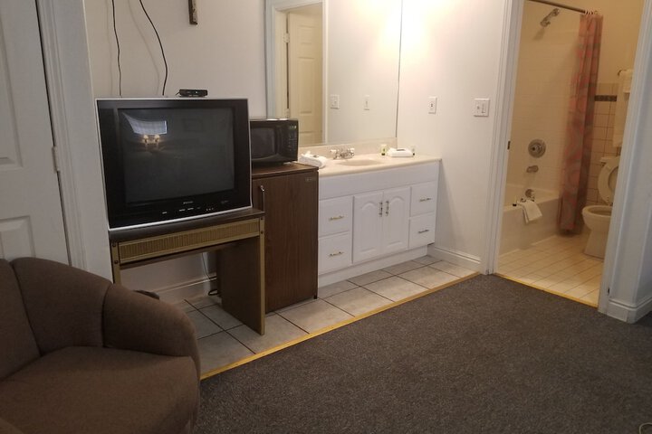 Room 14 of 19