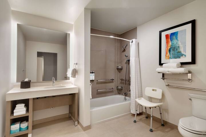Hyatt House Rochester / Mayo Clinic Area