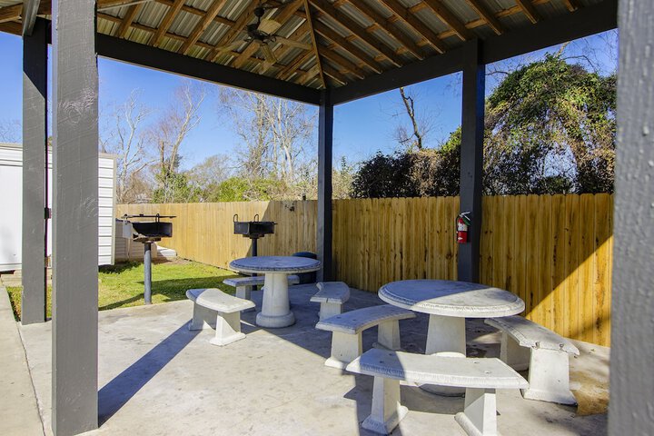 Property Grounds 22 of 23