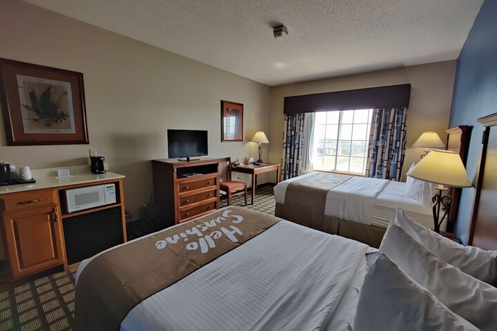 Baymont by Wyndham Albany MN