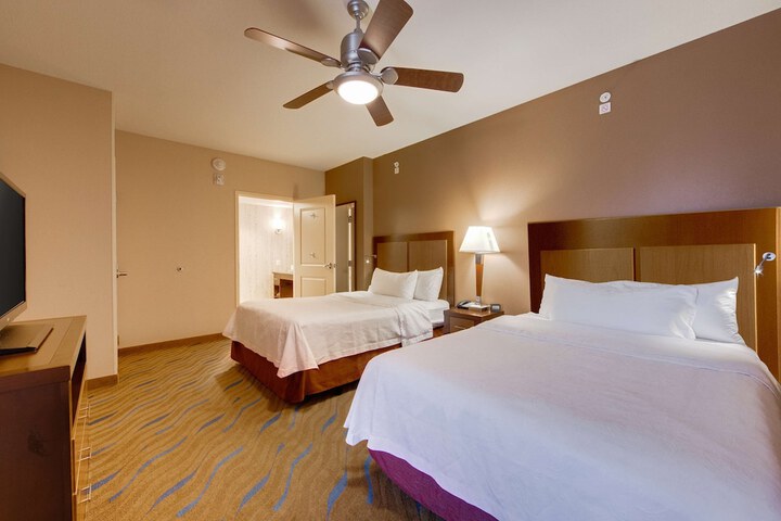 Room 27 of 36