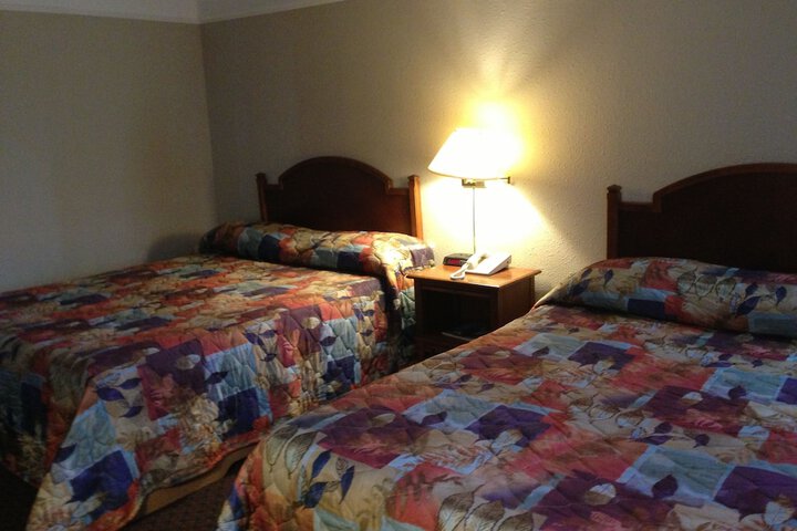Room 54 of 68