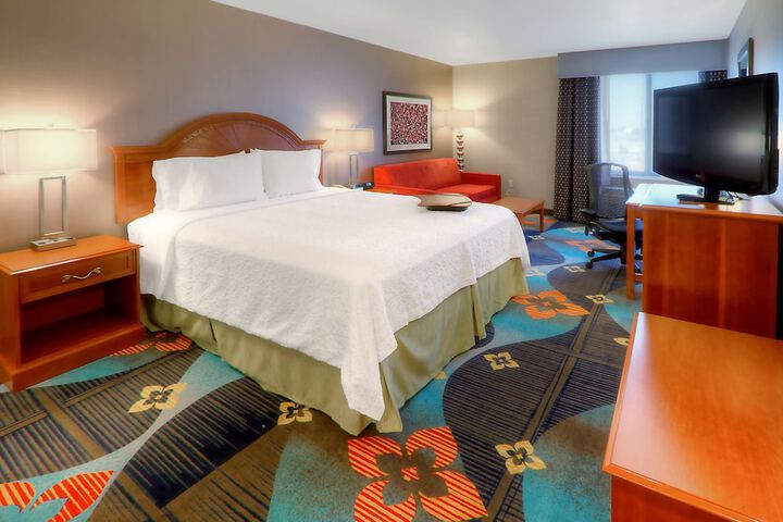 Room 14 of 27