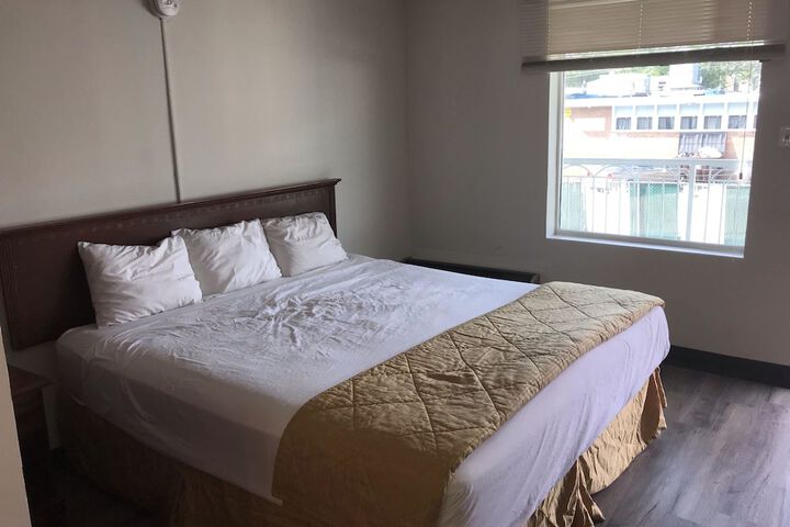 Room 26 of 31