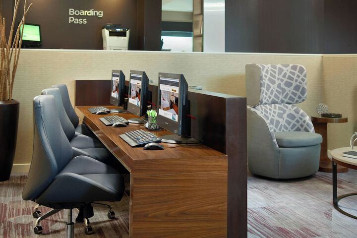 Courtyard by Marriott Tallahassee Downtown / Capitol