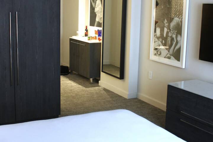 Room 31 of 86