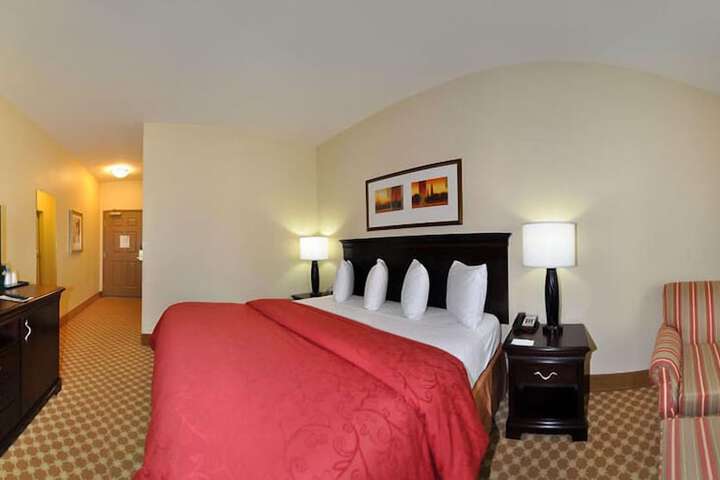 Room 12 of 44