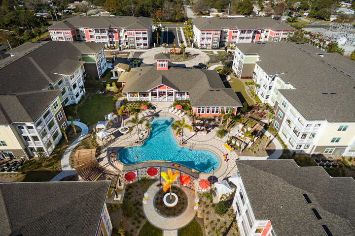 Hotel 5 of 86