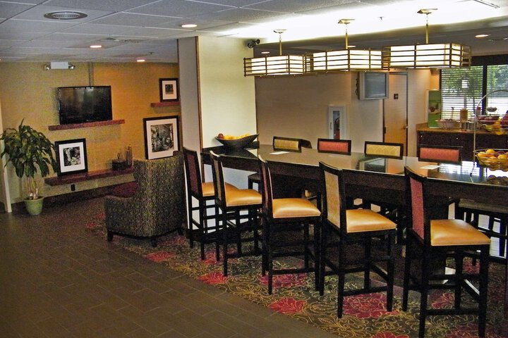 Hotel Interior 7 of 32