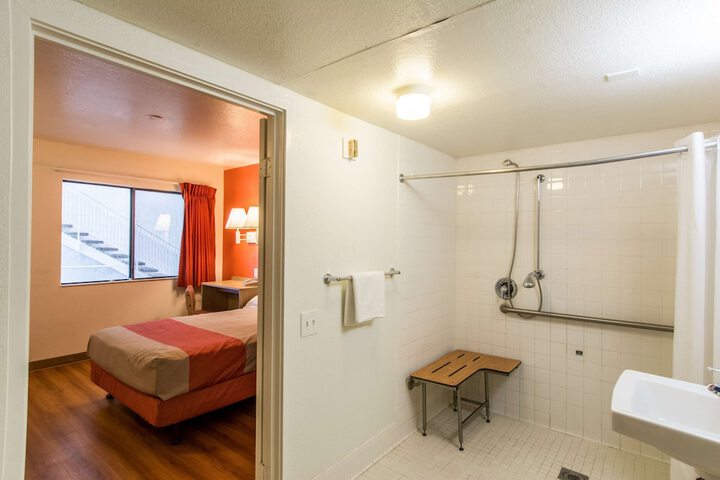 Room 22 of 23