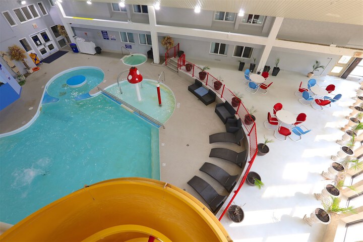 Pool 7 of 35