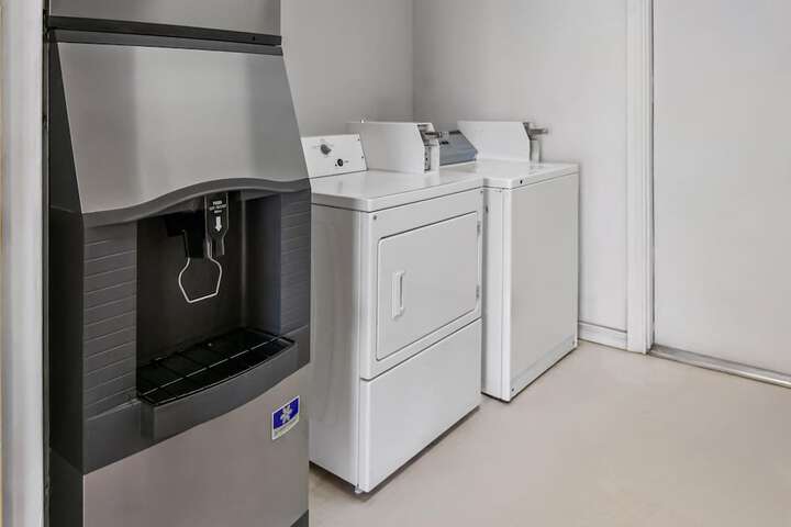Americas Best Value Inn Weatherford TX