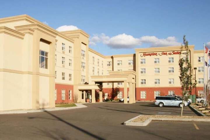 Hampton Inn & Suites by Hilton Edmonton Intl Airport