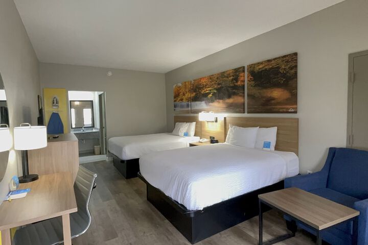 Days Inn by Wyndham Jackson