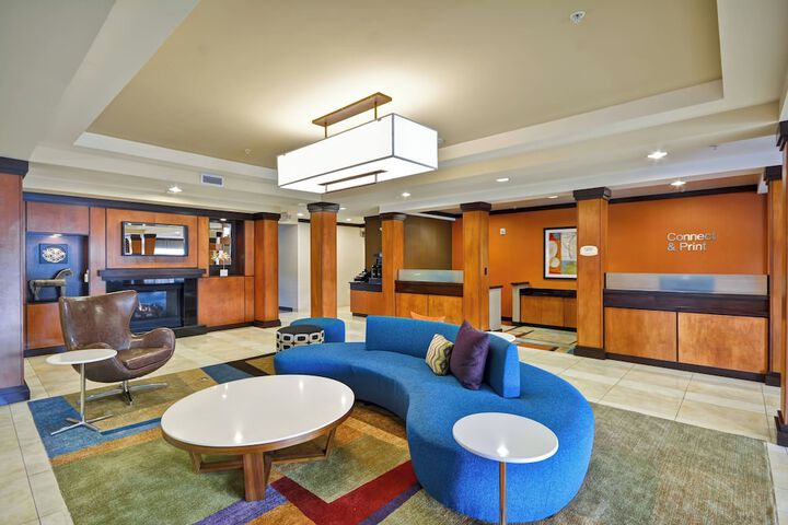 Fairfield Inn & Suites by Marriott Tampa Fairgrounds / Casino