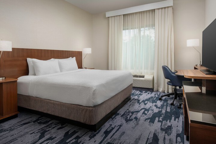 Room 18 of 31