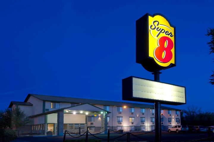 Hotel 5 of 32