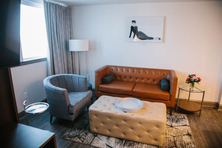 The Hotel Legends