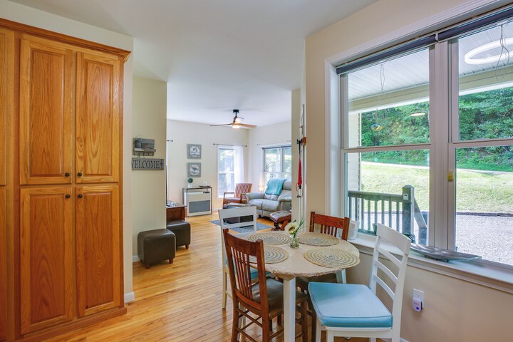 Near Hiking: Blue Ridge Mtn Home on Private Acre