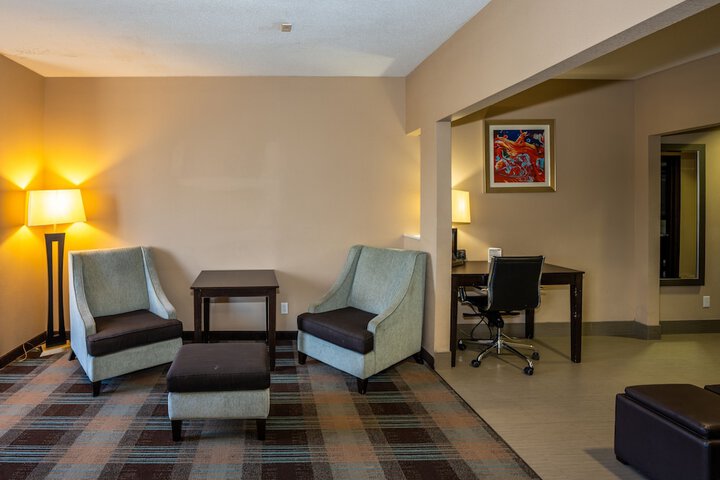 Room 73 of 105
