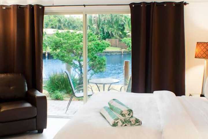 The Cabanas Guesthouse & Spa - Caters to Gay Men