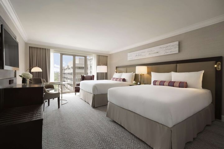 Room 50 of 108