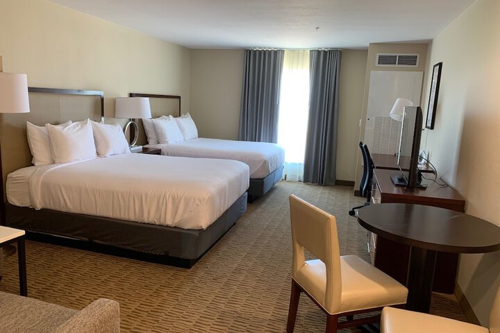 Hawthorn Extended Stay by Wyndham Monahans