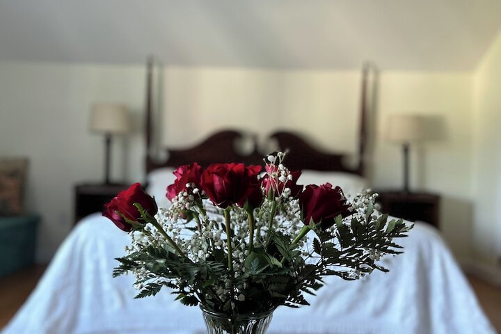 Room 105 of 142