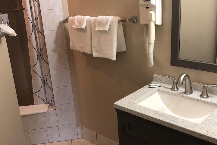 Room 15 of 42