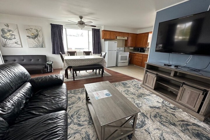 Capt Johns Motel