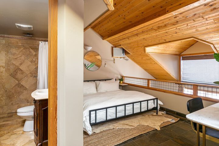 Chalet View Lodge