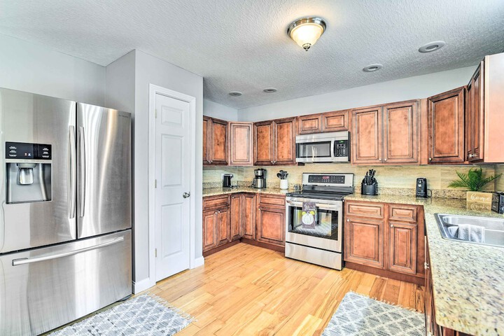 Secluded Retreat on 2 Acres Near Dale Hollow Lake!