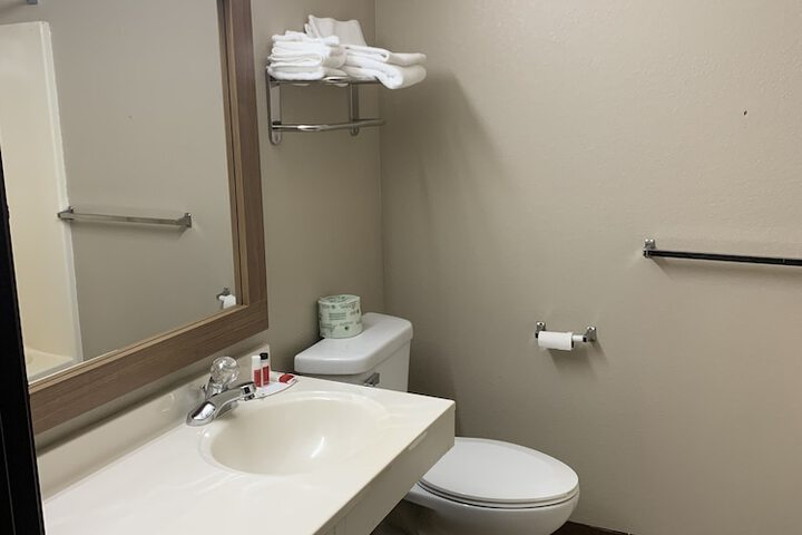 Room 12 of 60