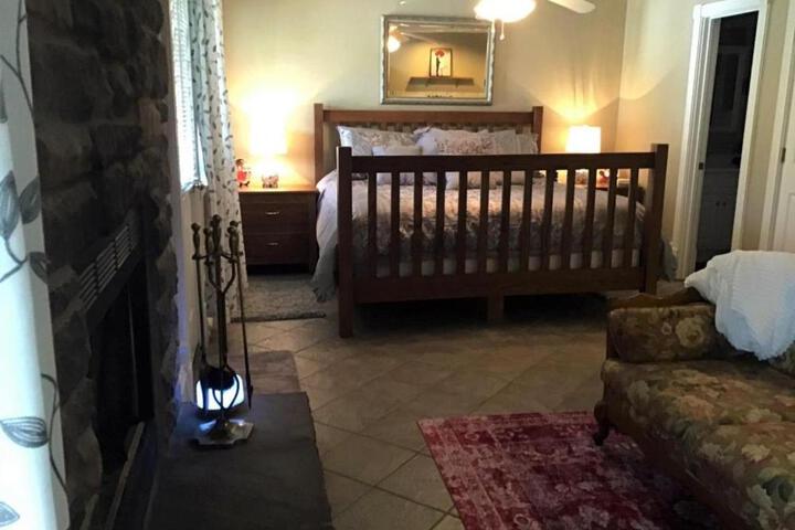 Plain & Fancy Bed & Breakfast