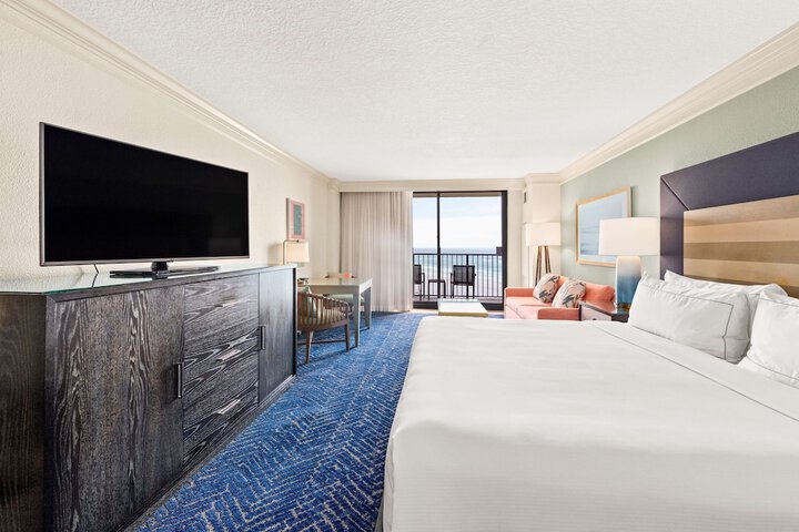 Room 45 of 172