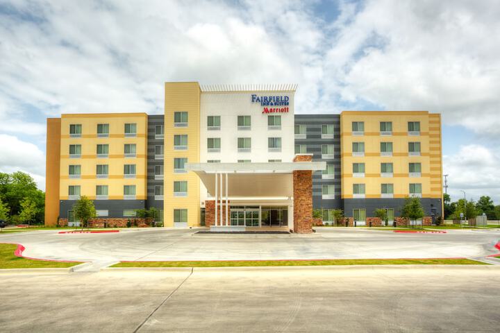 Hotel 2 of 30