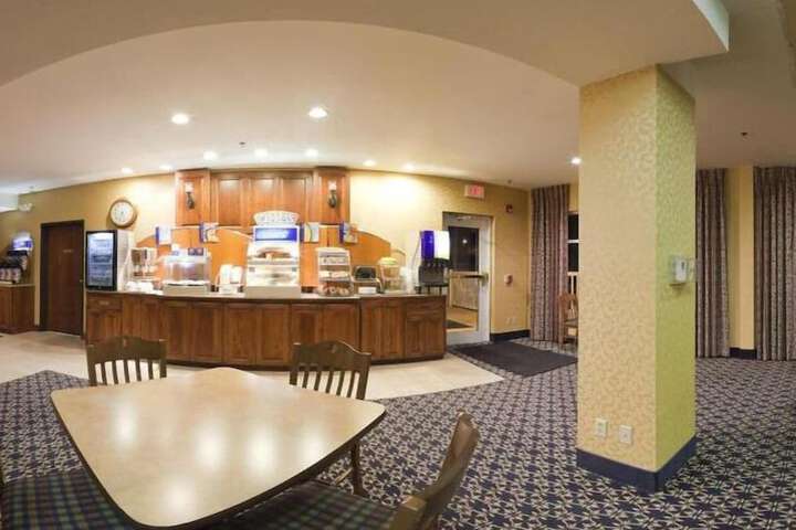 Holiday Inn Express Hotel & Suites Mountain Home by IHG