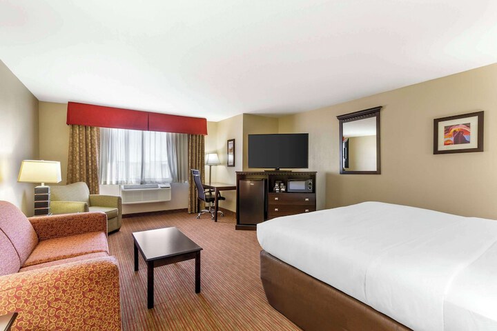 Room 34 of 36