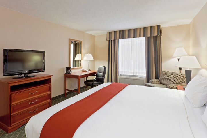 Holiday Inn Express & Suites Kent - University Area by IHG