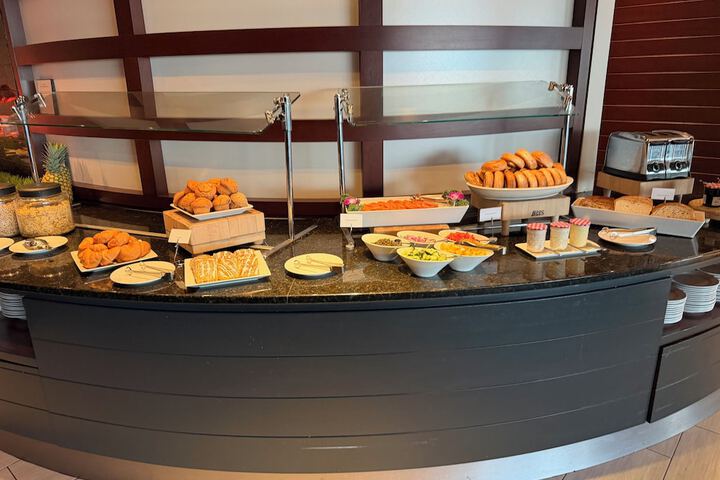 Renaissance Baltimore Harborplace Hotel