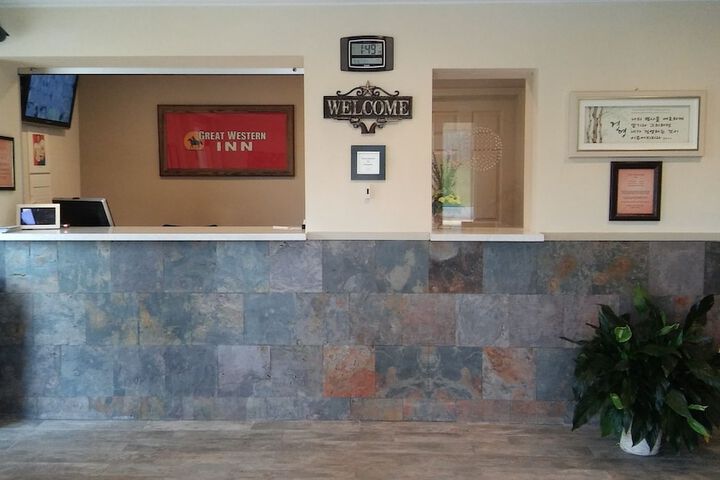 Hotel 2 of 36