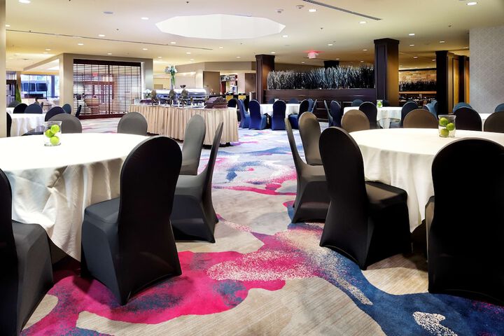 DoubleTree by Hilton Dallas - DFW Airport North