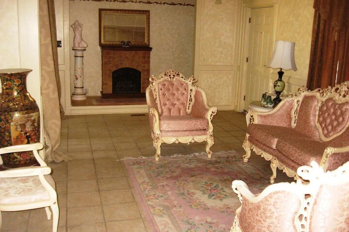 Shady Lady Bed & Breakfast
