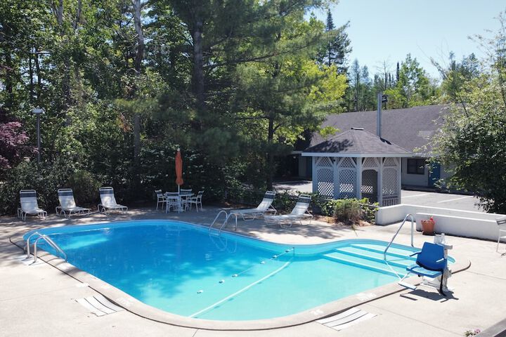 Pool 6 of 36