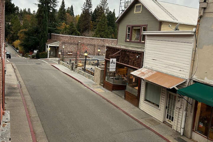 Speakeasy Suites