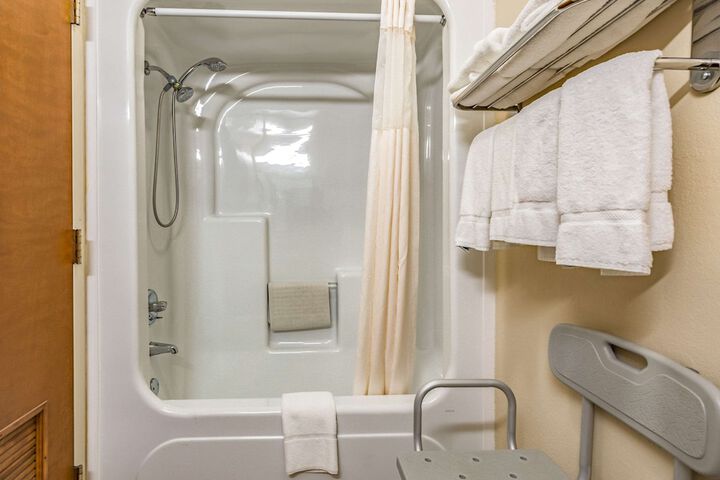 Quality Inn Schenectady - Albany